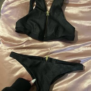 Beach Bunny Cute zip up bikini
